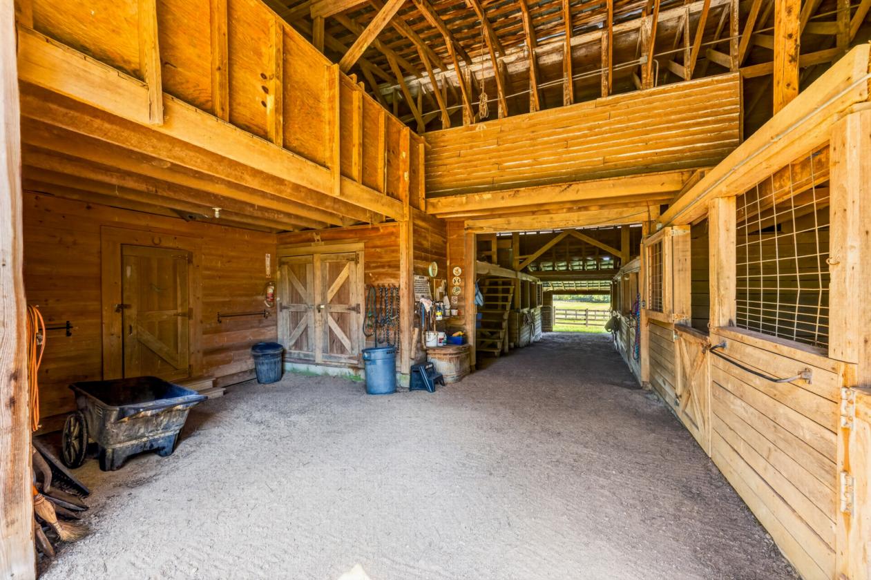 62+ Ac. Horse Property for Sale with Amazing Views - photo 18