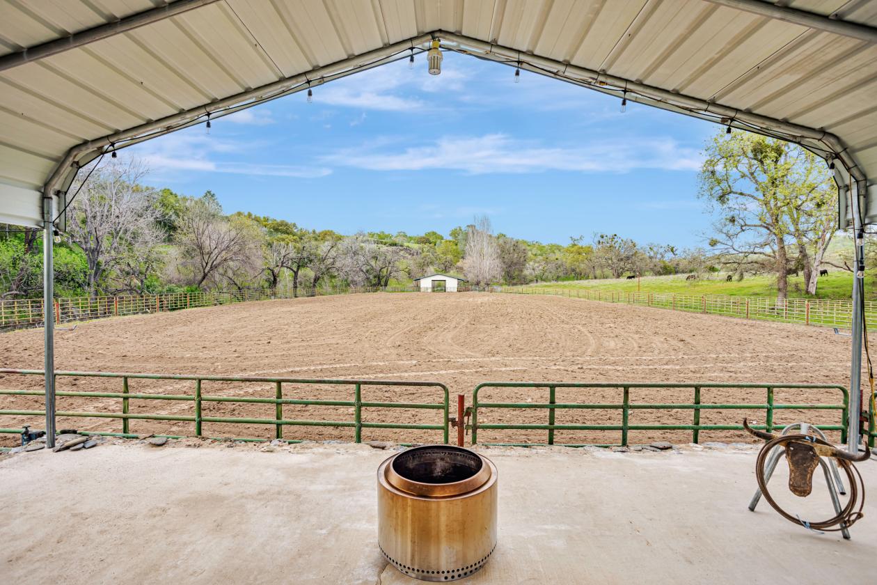 Not just a ranch but a lifestyle - photo 25