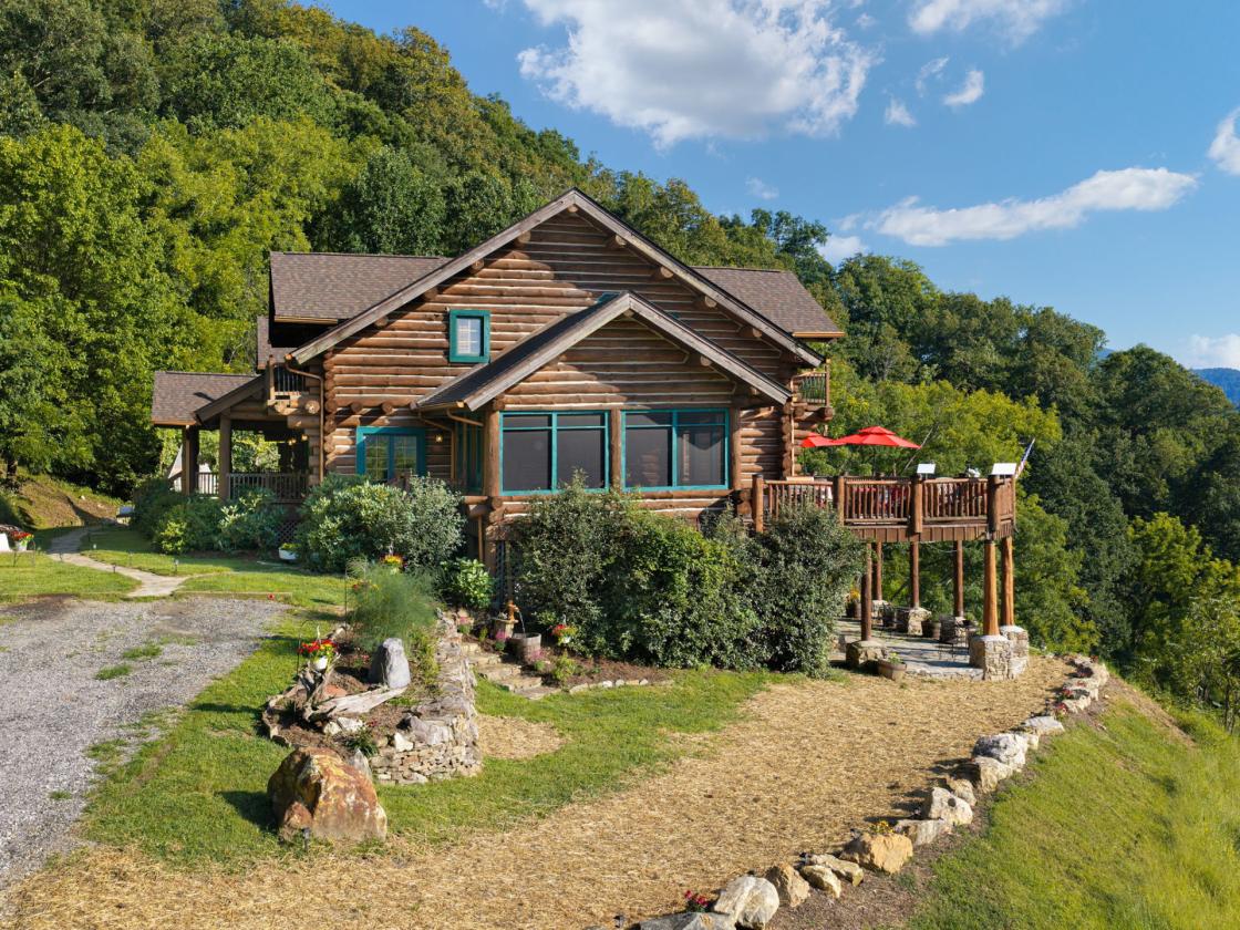Mountain Equestrian Retreat and B& B Opportunity - photo 23