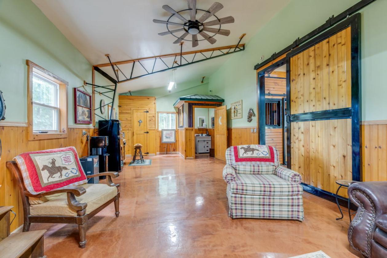 Mountain Home with Horse Barn and 5 Acres - photo 22