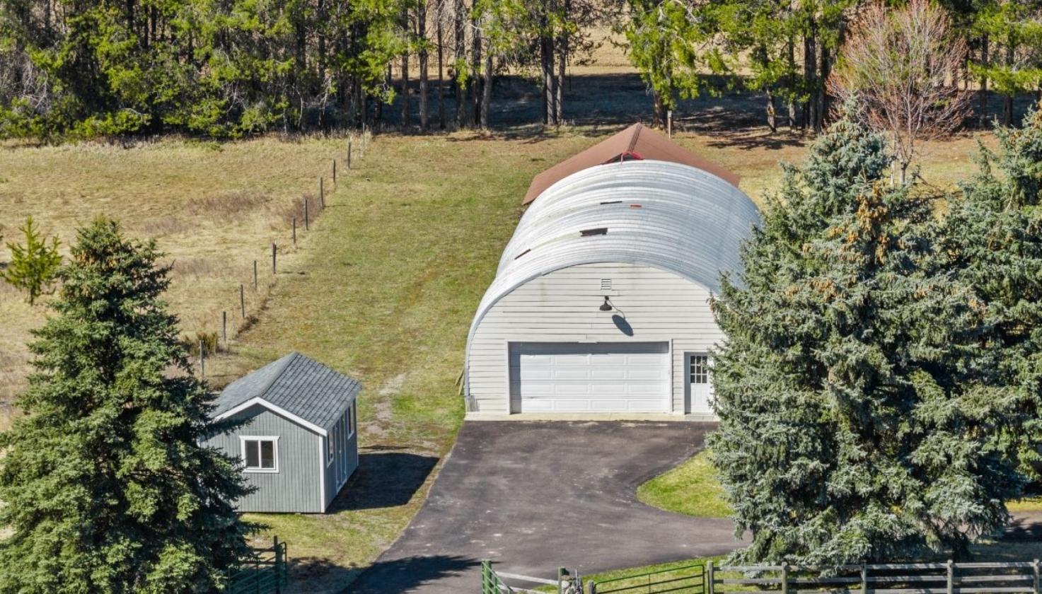 Built for Horses. Designed for Living. - photo 7