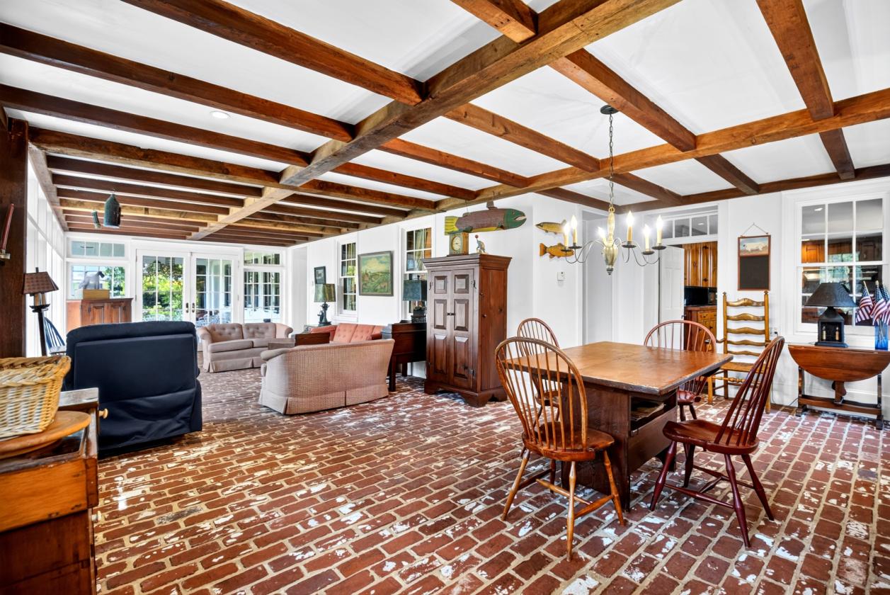 Rare Slice of Americana on 33 Acres - photo 10