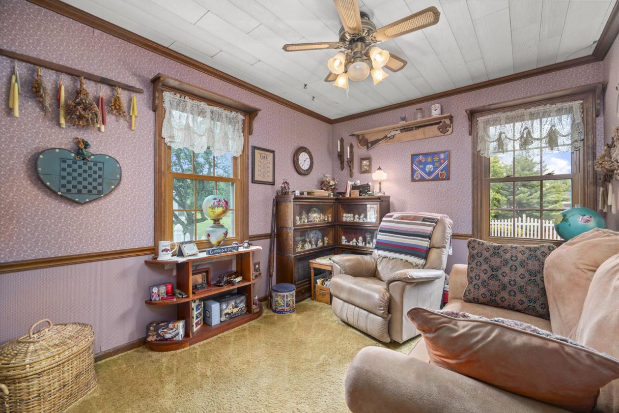 Horse Property w/ Indoor Arena & 4-Stall Barn - photo 20
