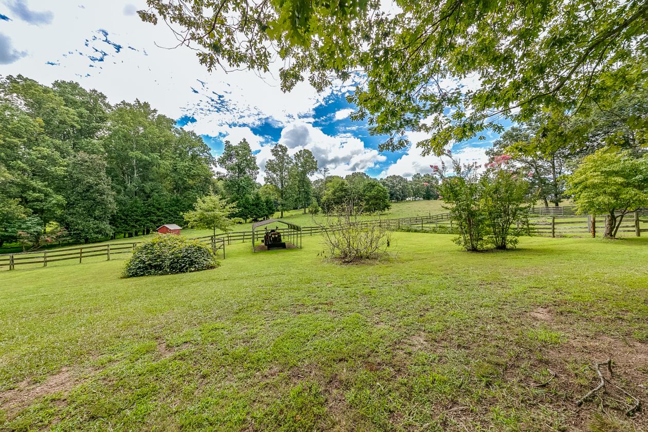 North Hall 20 Acre Farm - photo 2