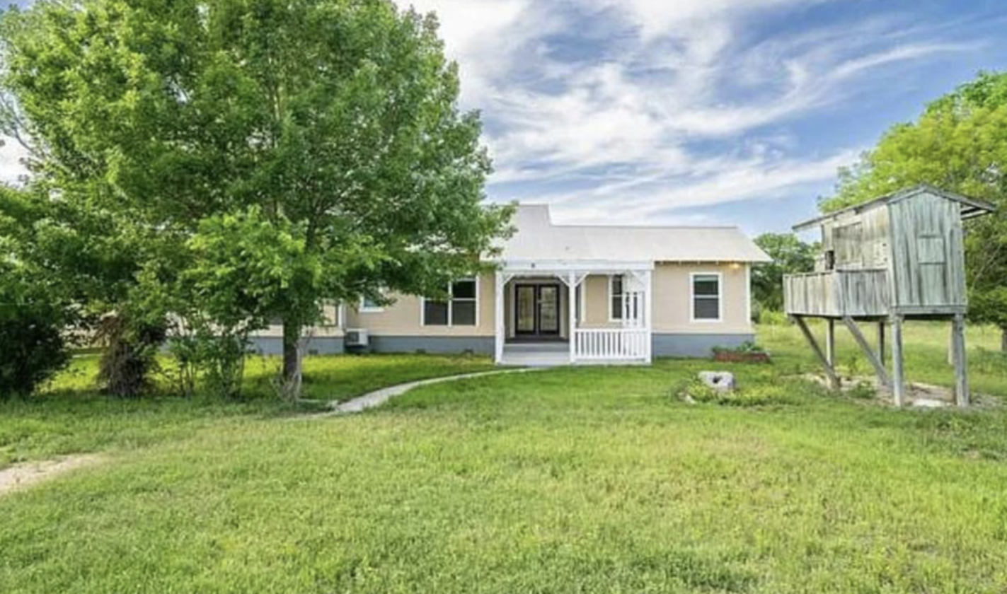 10.25-Acre New Braunfels Horse Property with Guest - photo 1