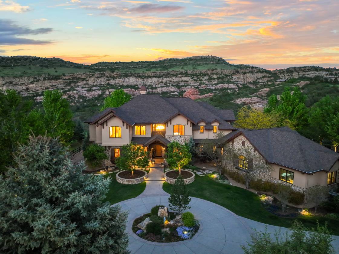 Horse Property for sale.