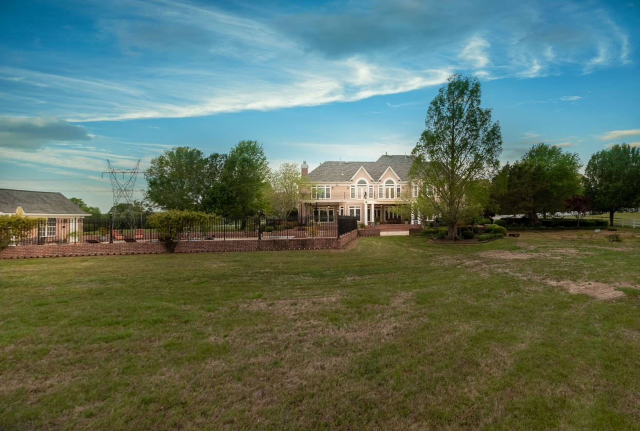 31 Acre Luxury Equestrian Estate Eads, Shelby County, Tennessee