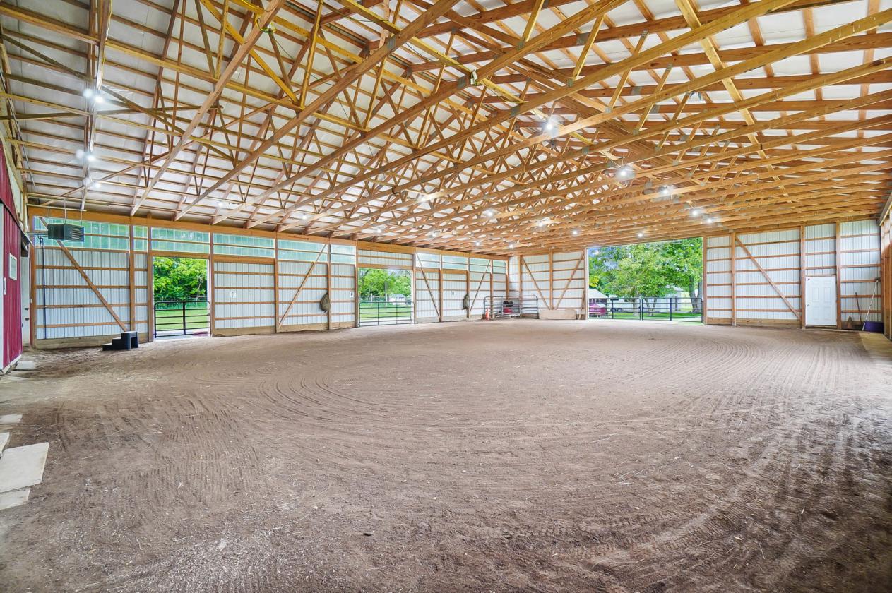 Heated Indoor Arena, Dedicated Hay Pasture & More! - photo 25