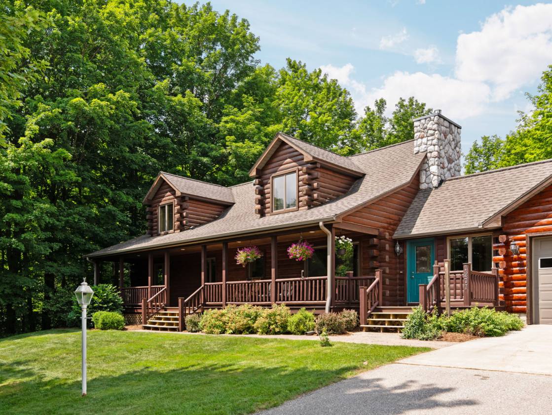 Horse Property for sale.