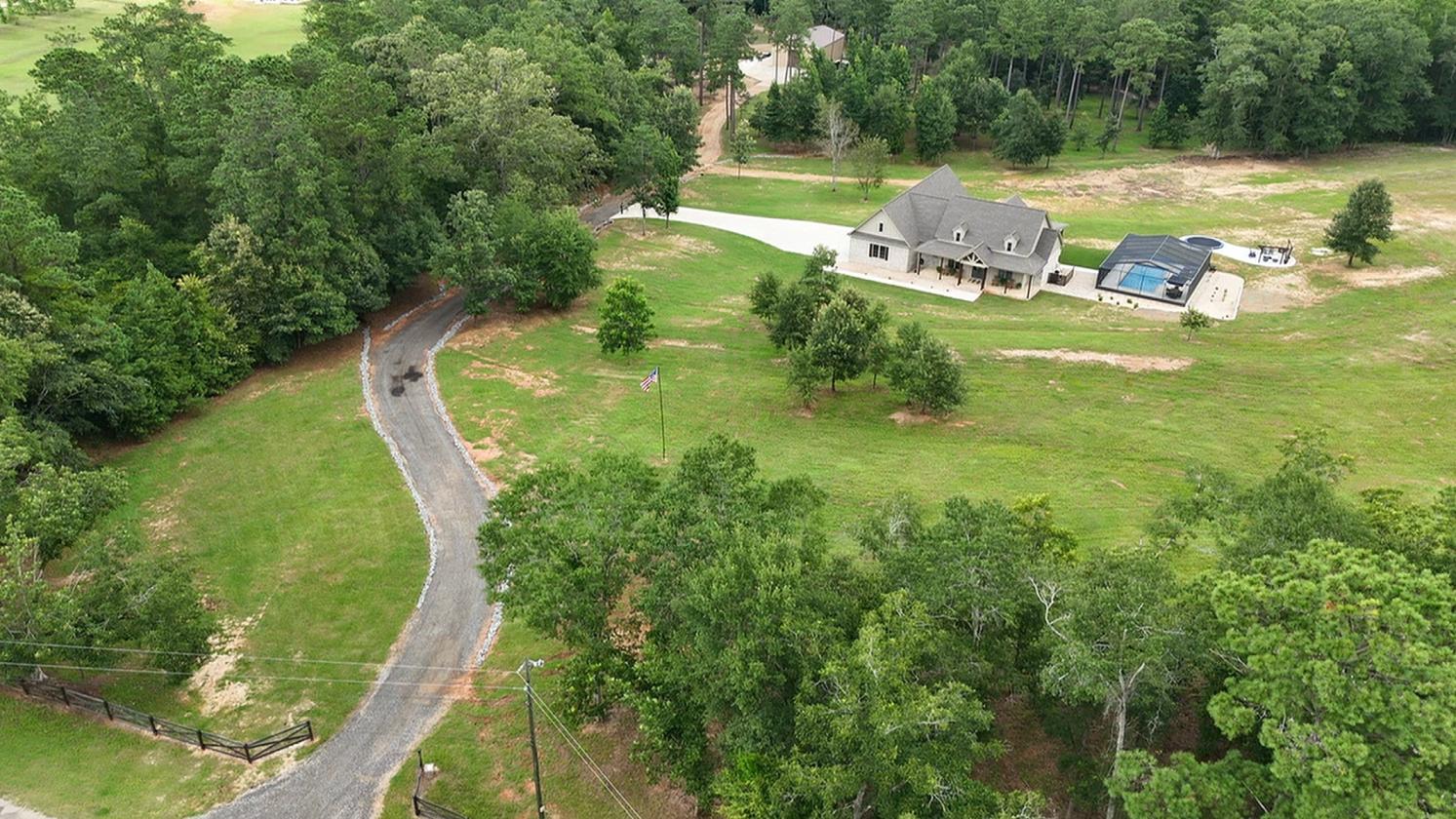 Luxury Farm Retreat: Pasture, Pond & Privacy - photo 1