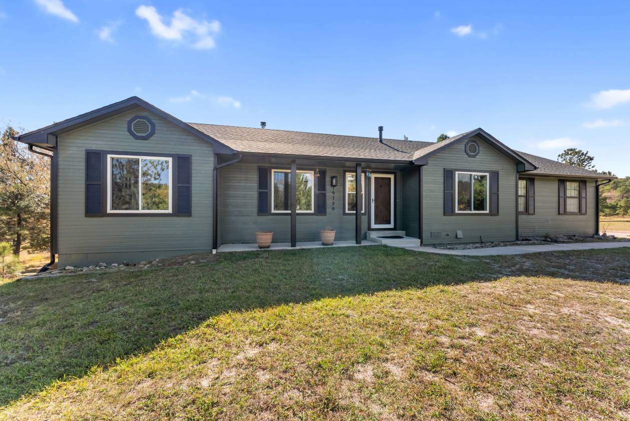 Horse Property for sale.