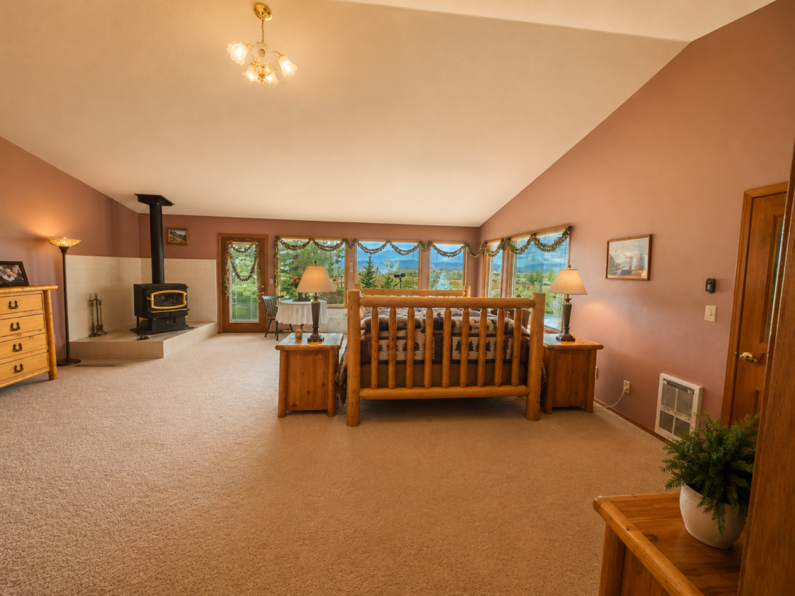 40 Acre Equestrian Property With Heated Arena - photo 17