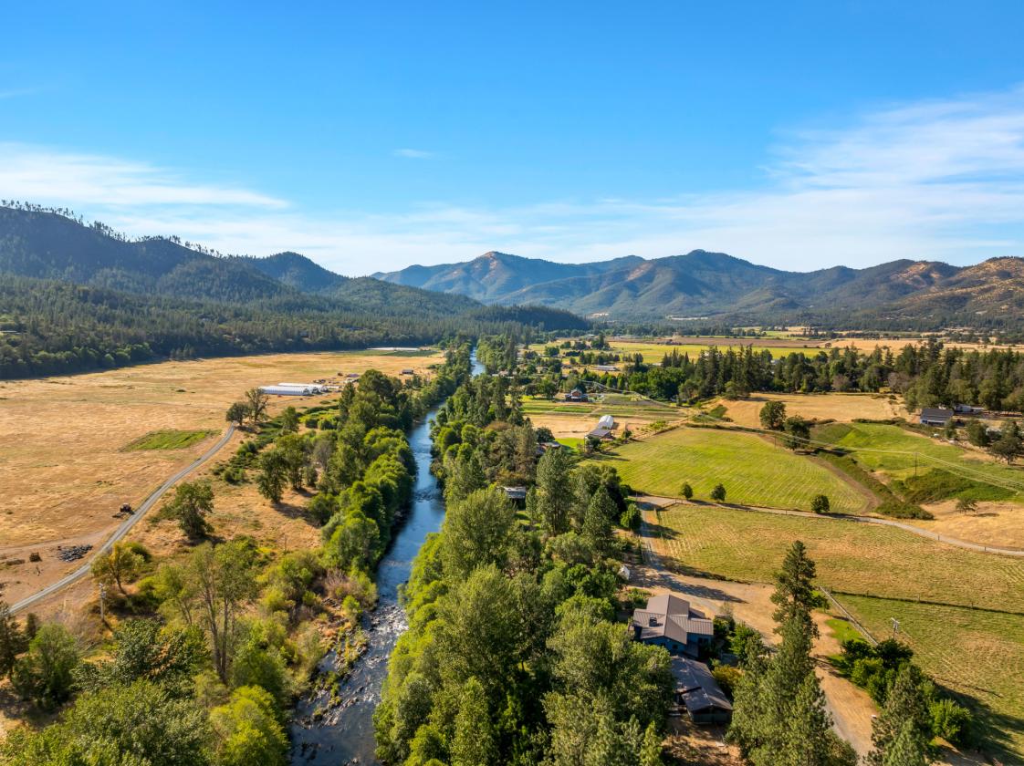 Applegate Riverfront Equestrian Property - photo 10