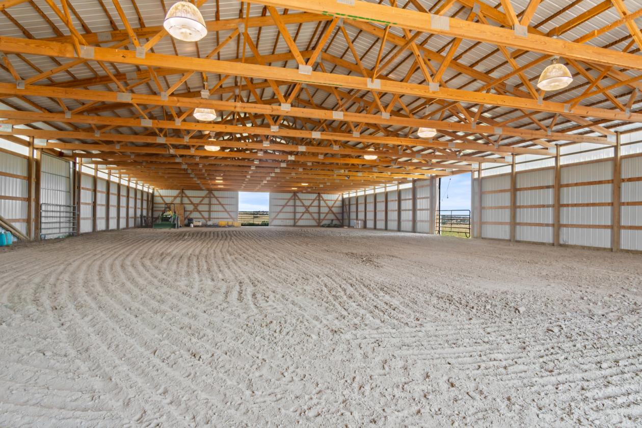 Exceptional Equestrian Estate With Indoor Arena - photo 22