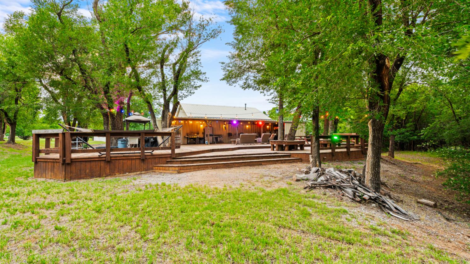 One Home + One Barndominium on 5 acres! - photo 3
