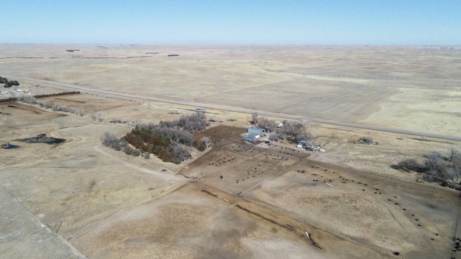 Horse Property with Grassland - photo 2
