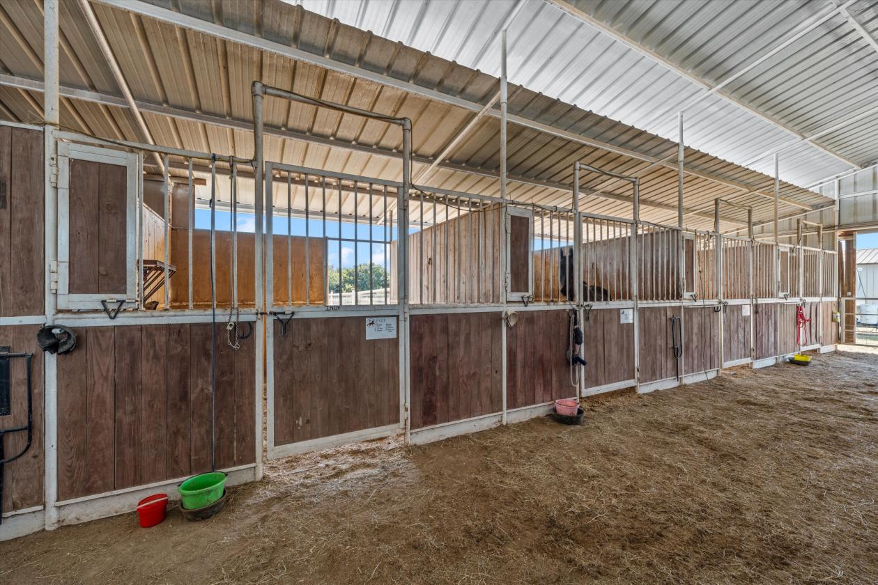 40 Acre Horse & Income Producing Property - photo 20