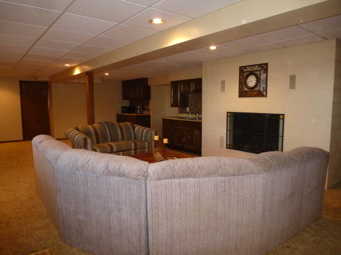 16 Plus Acre Horse Property With Ranch home, Private Pond... Sugar