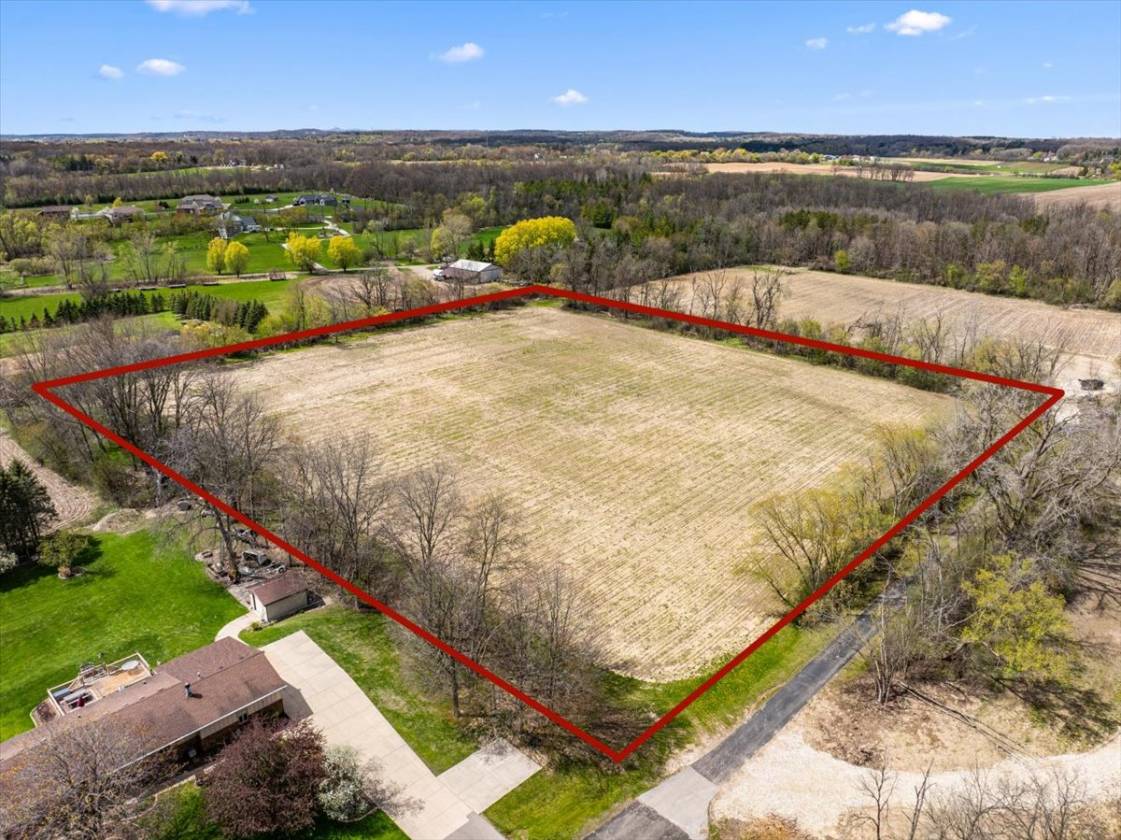 Horse Property for sale.