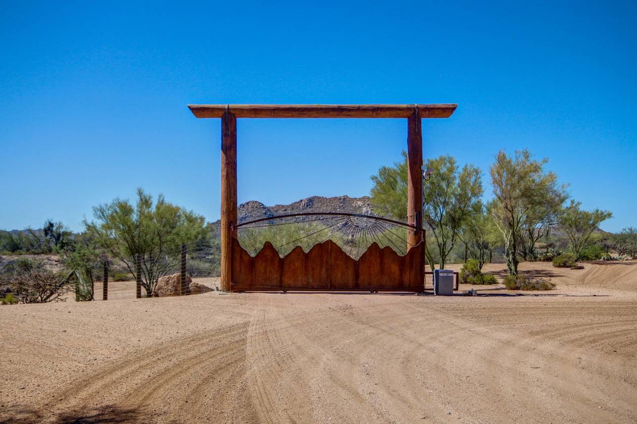 16 Acre Horse Ranch in Rio Verde, AZ Scottsdale, Maricopa County
