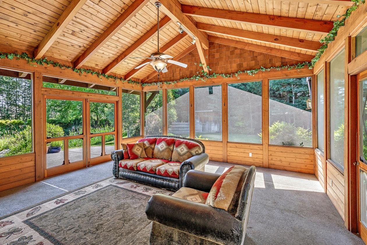 Premier Southern Oregon Equestrian Estate - photo 22