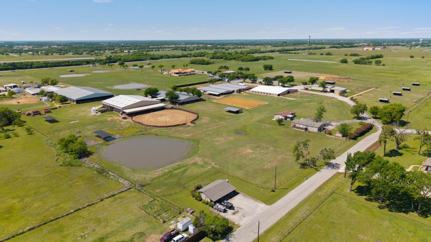 TM Horse Ranch | Pilot Point, Denton County, Texas | HorseProperties.net