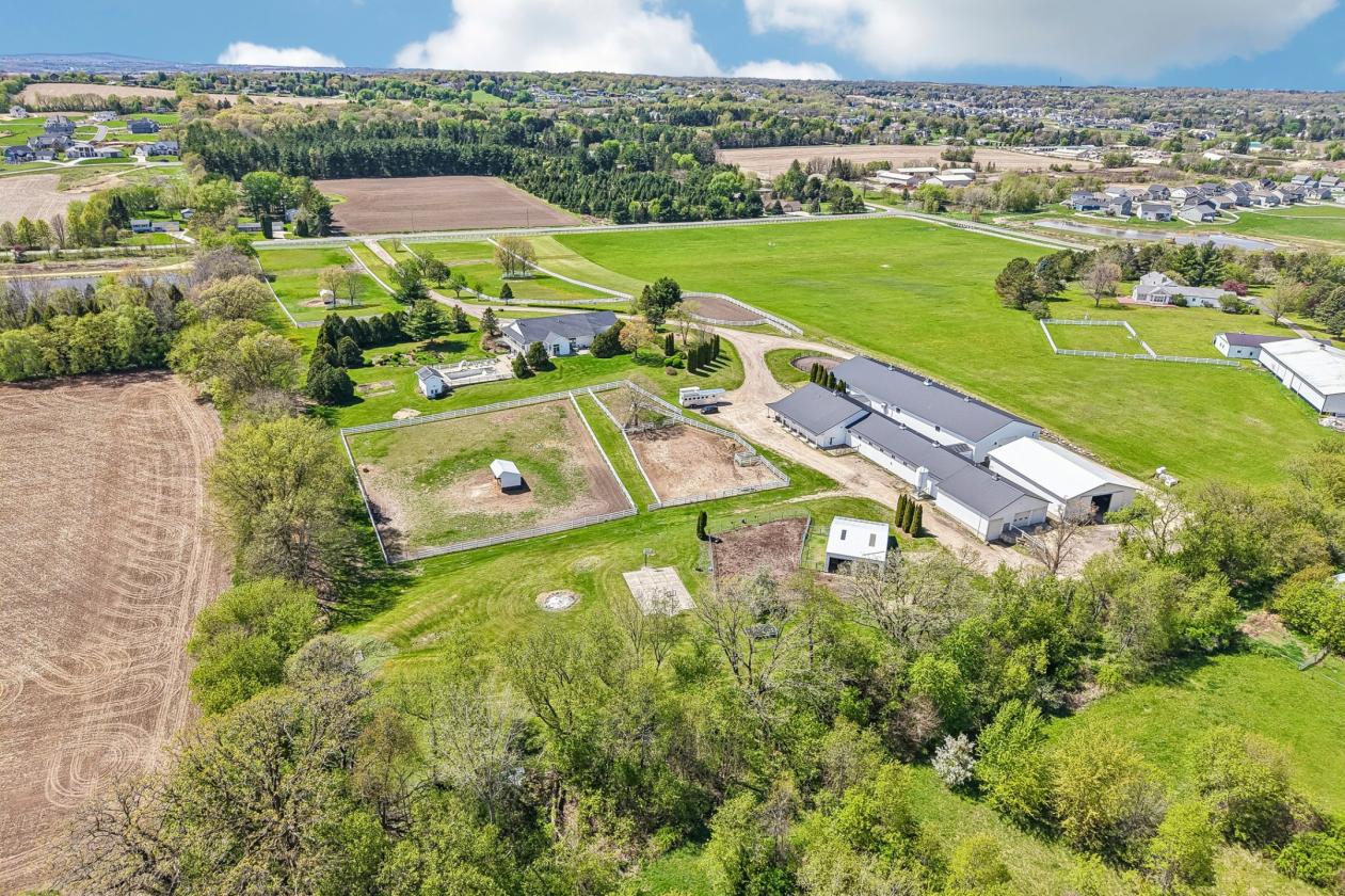 Executive Equestrian center - photo 18
