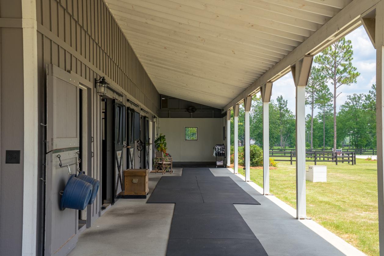 Kalista Manor South ~ Turn-Key Equestrian Estate - photo 19