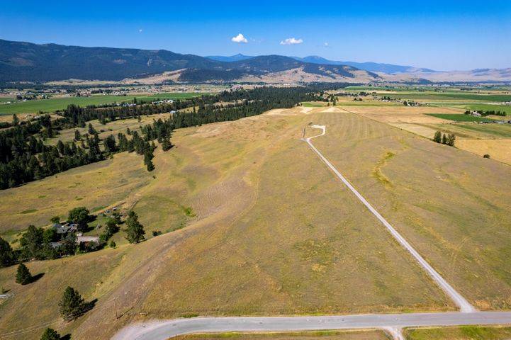 Horse Property for sale.