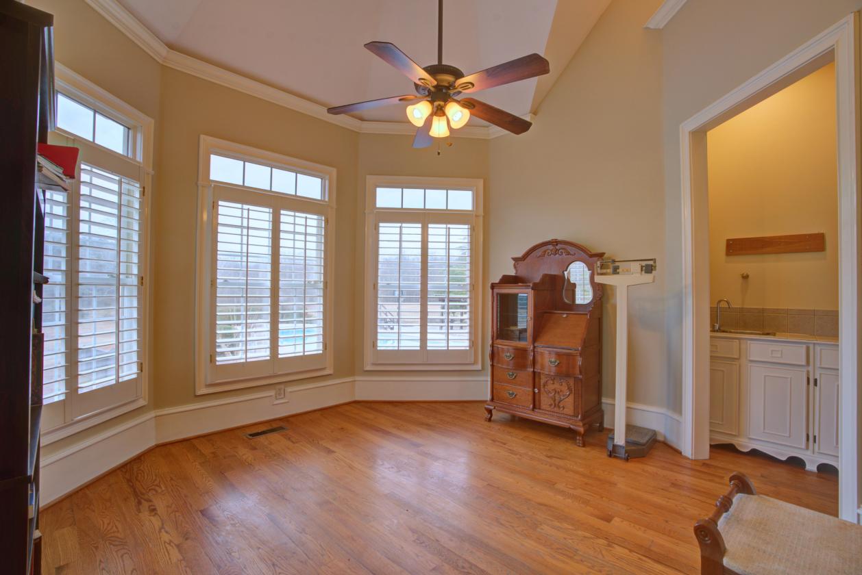 Private 170 Acre Estate With 27 Acre Lake - photo 19