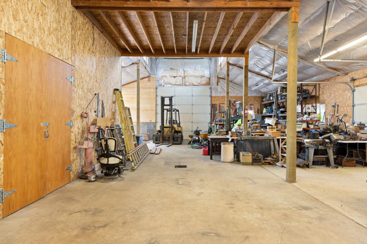 PNW Country Home w/Equestrian Foundations - photo 22