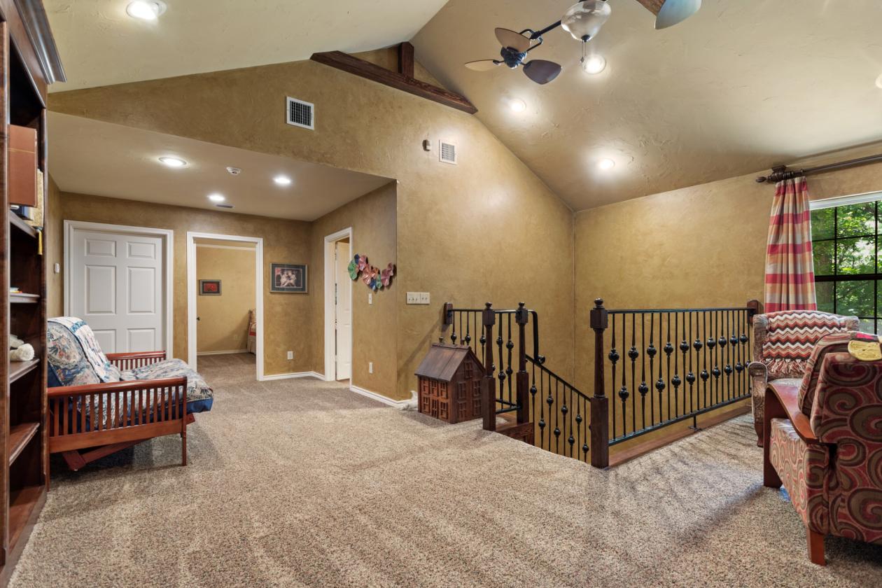 9.99 Acres in a park-like setting - photo 10