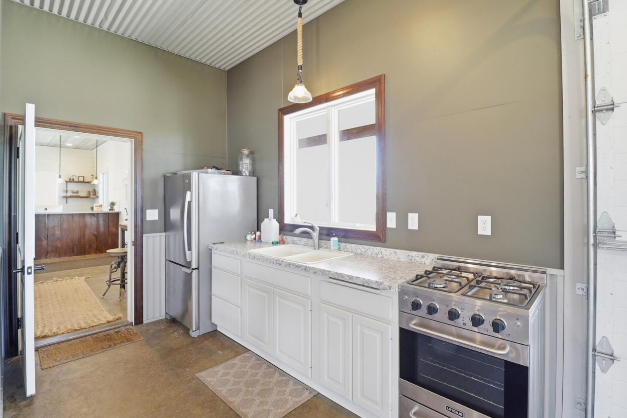 Custom Country Estate - photo 17