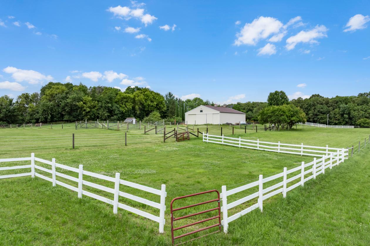 Horse Property next to Park Reserve with Trails - photo 25
