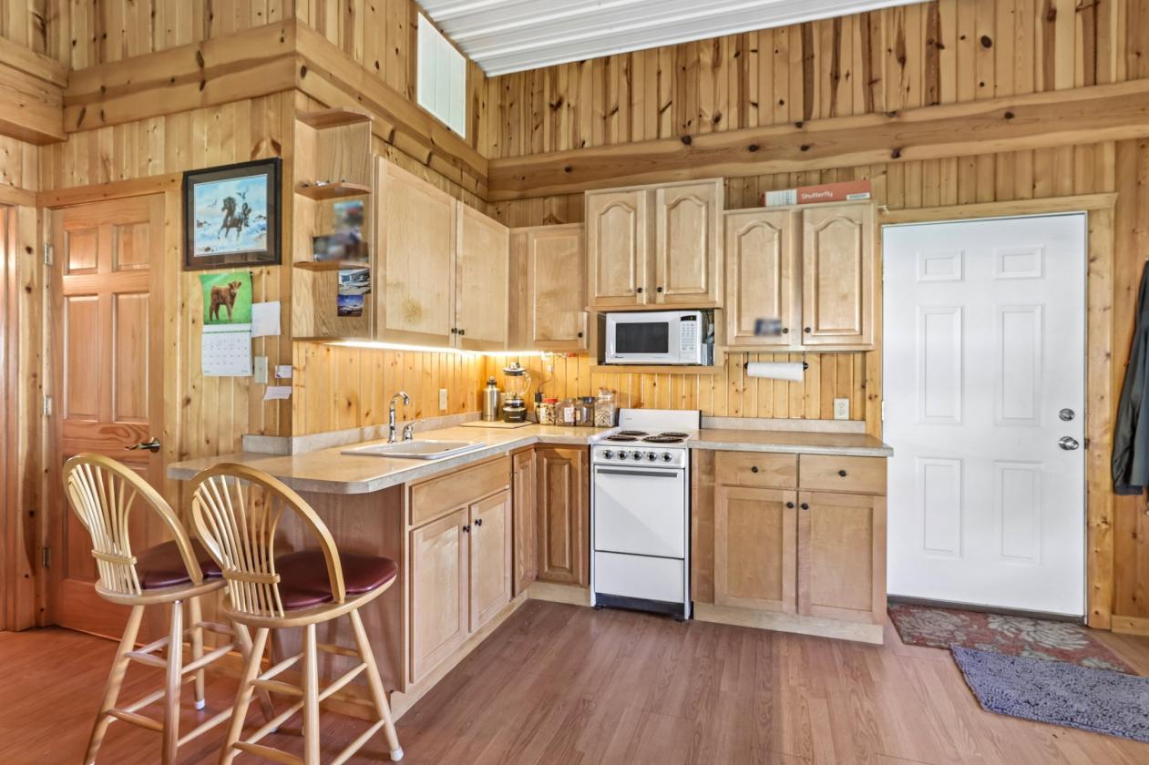 Horse Property with Business Opportunity - photo 19