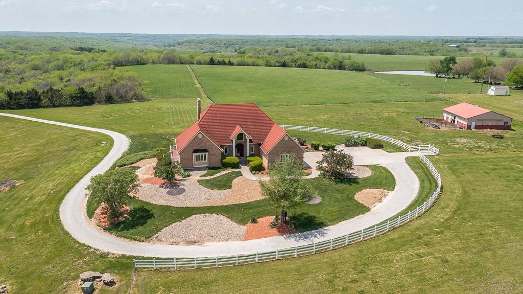 Horse Property for sale.