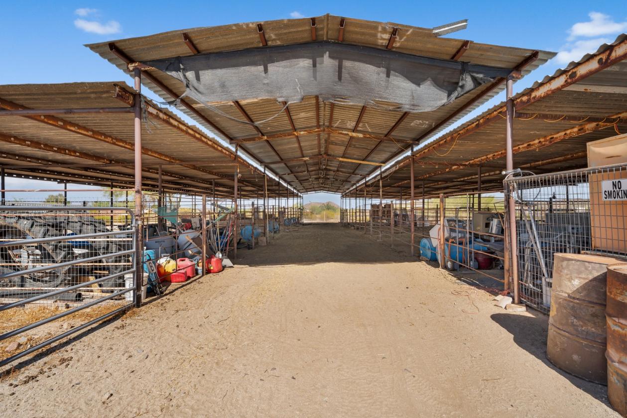 7 Acre Horse Property Across from State Land - photo 15