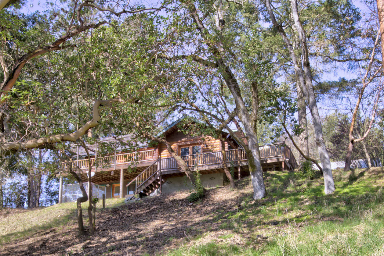 Log home in the Applegate Valley! Grants Pass, Josephine County