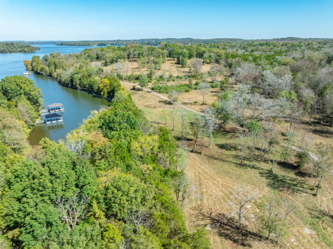 Ultra Luxury Lakefront Property - Nashville Area - photo 9
