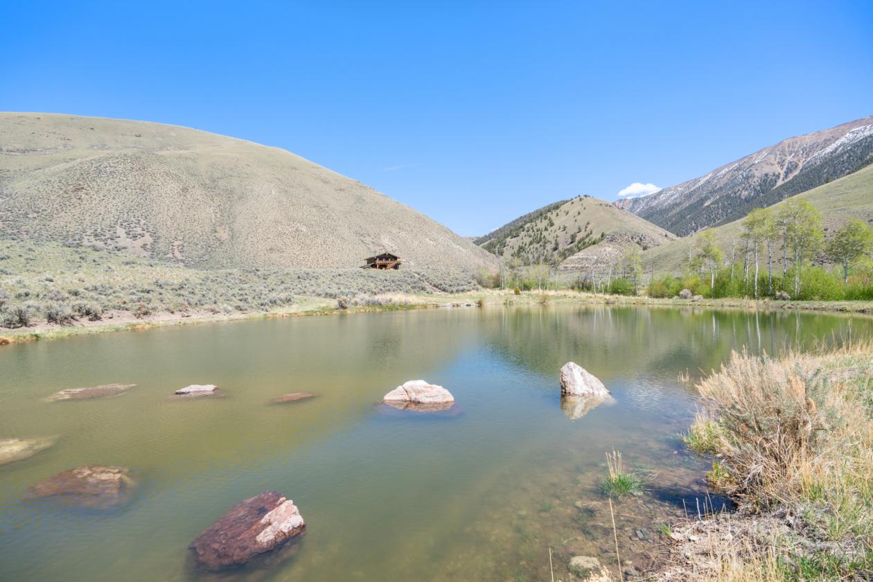 Private Idaho Retreat on 325 acres! - photo 17