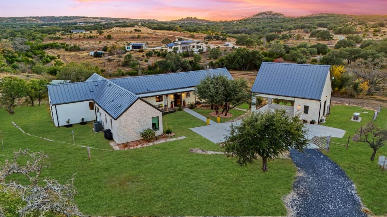 Luxury Home with Community Equestrian Center - photo 30