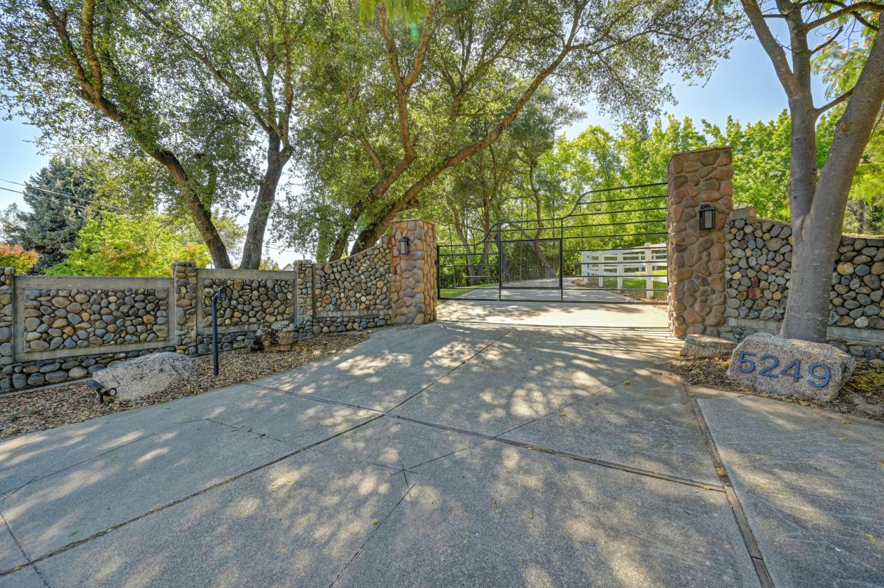 Country living at its finest! - photo 28