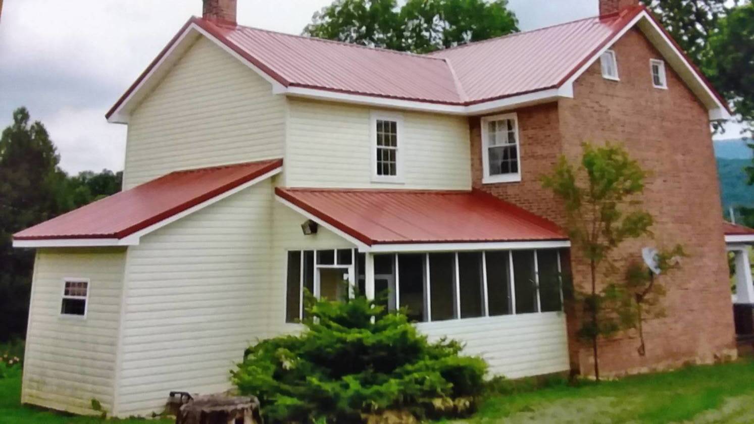 Picturesque Farm in beautiful 4625 Bedford Valley Rd. Bedford, PA