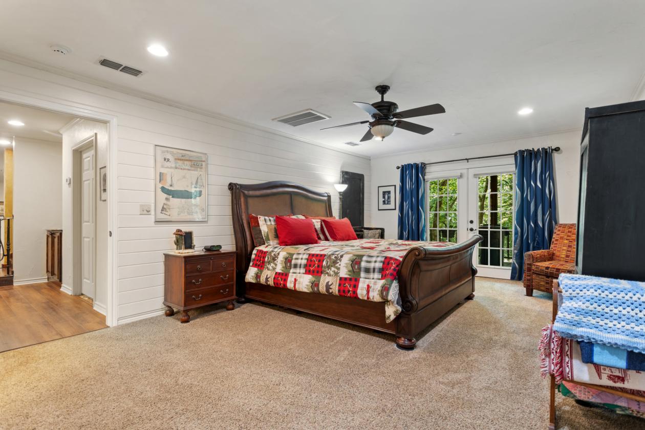 9.99 Acres in a park-like setting - photo 12