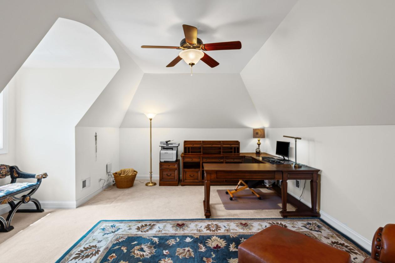 Luxury Estate with Equestrian Potential - photo 19