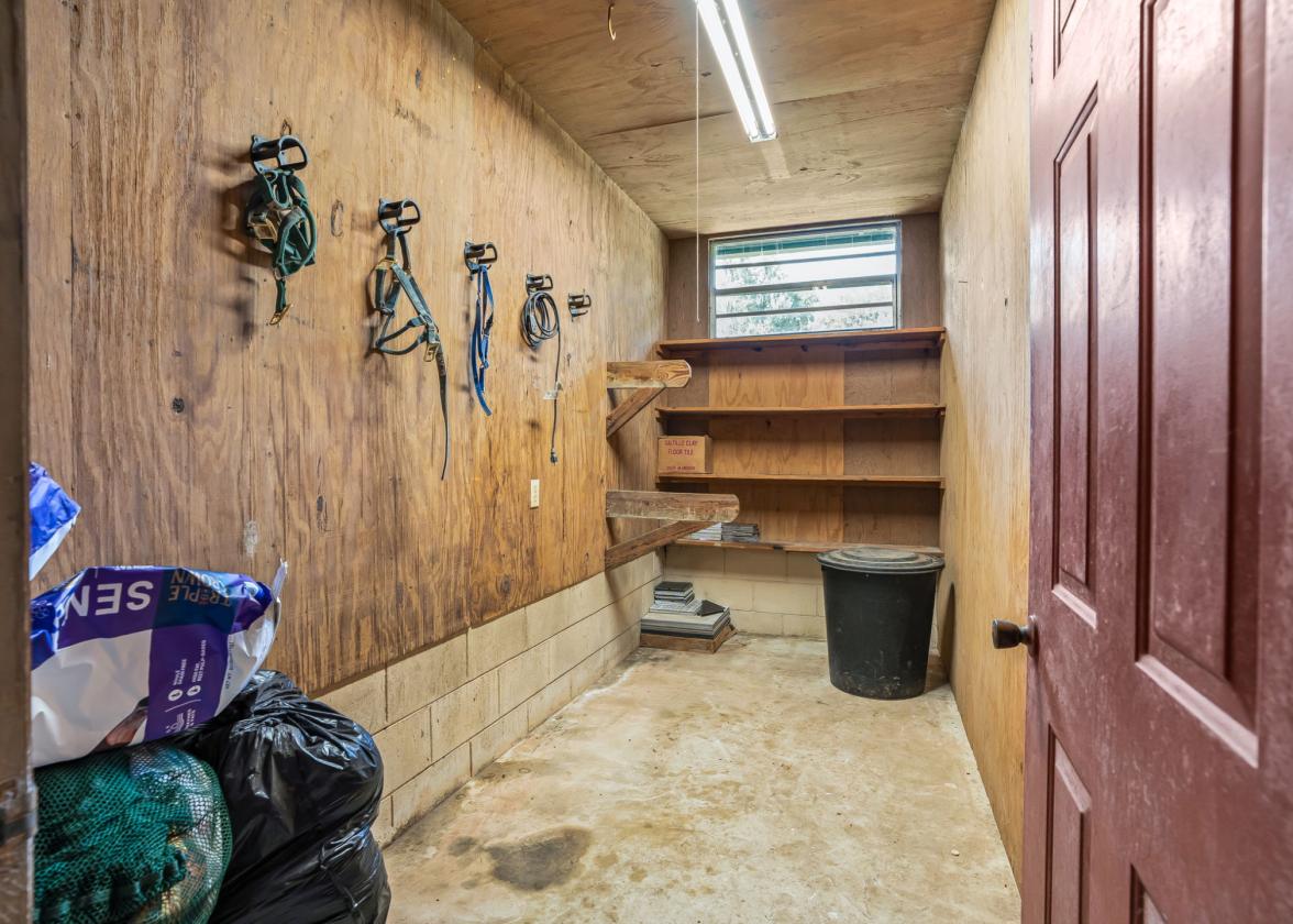 10+ Acres with Spacious Home and Apartment - photo 29