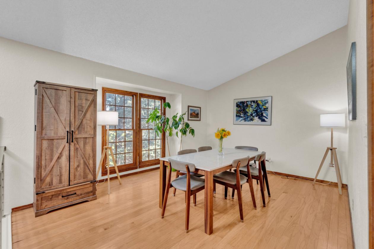 Close-in Equestrian Property! - photo 18