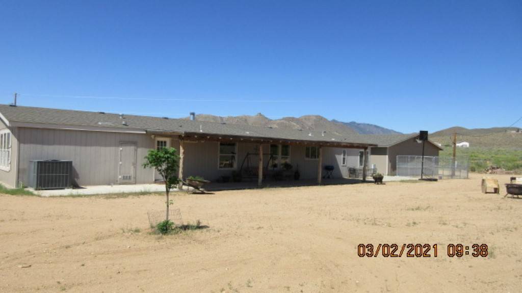 Arizona Country Living At Its Best! Kingman, Mohave County, Arizona