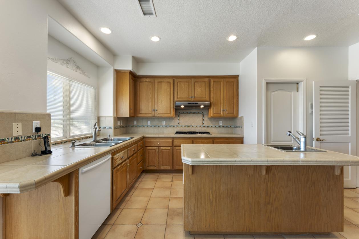 LA CRESTA EQUESTRIAN ESTATE - photo 15