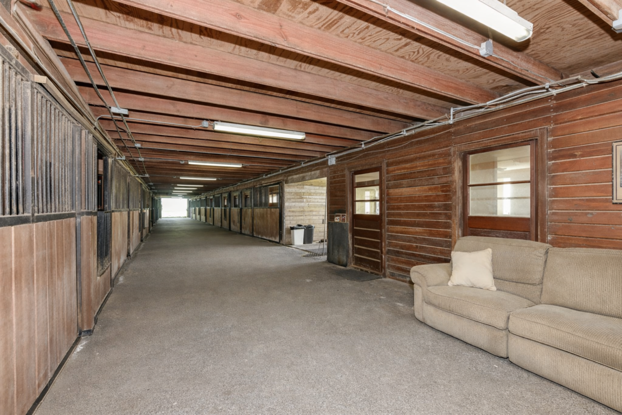MUNCIE 34 ACRES HORSE FACILITY (3 parcels) - photo 17